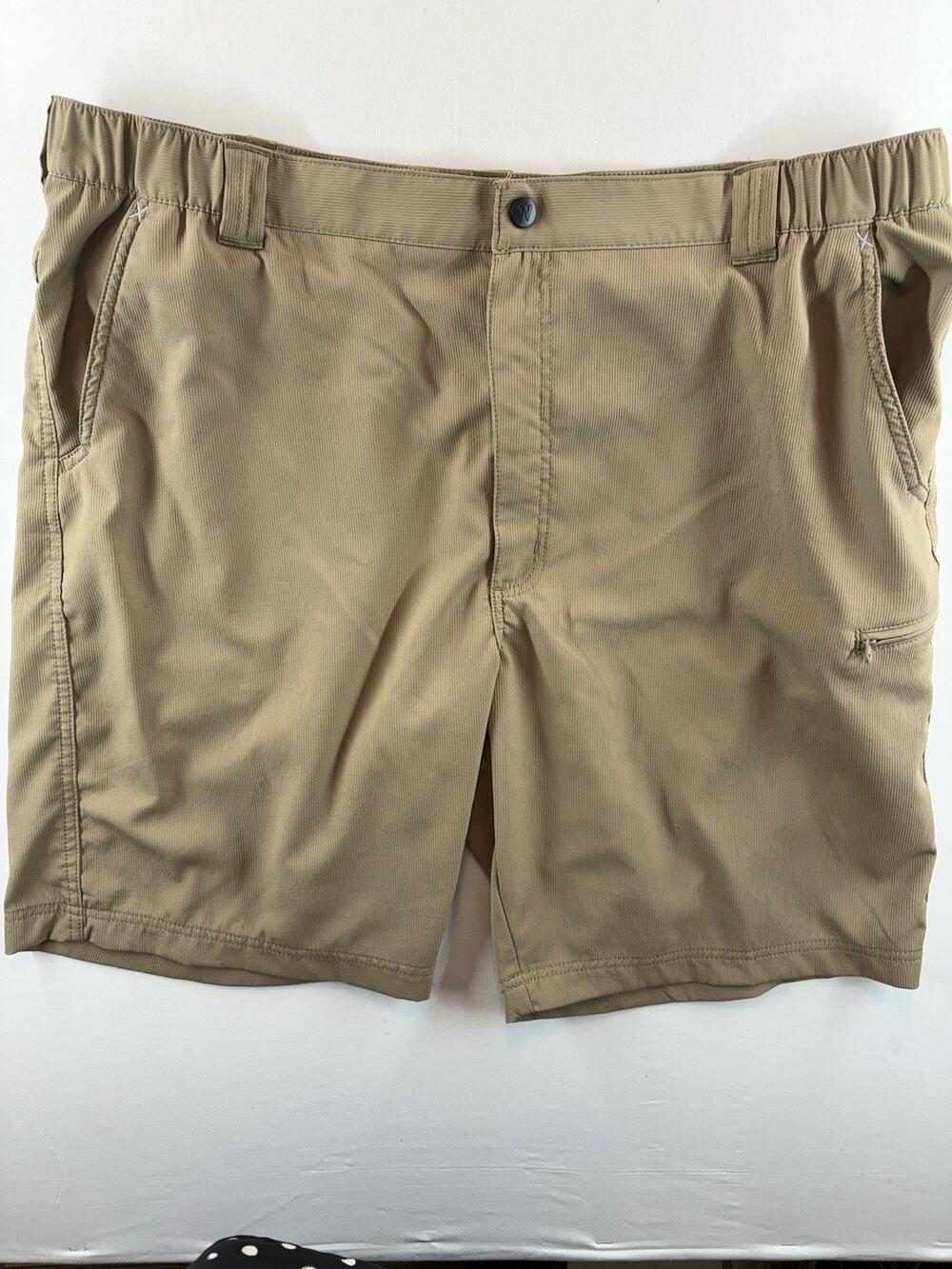 Wrangler Men's Cargo Shorts Khaki Colored Mens Size. 42 Big & Tall